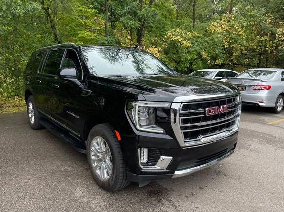 GMC YUKON XL 2024 1GKS2GKD2RR232463 image